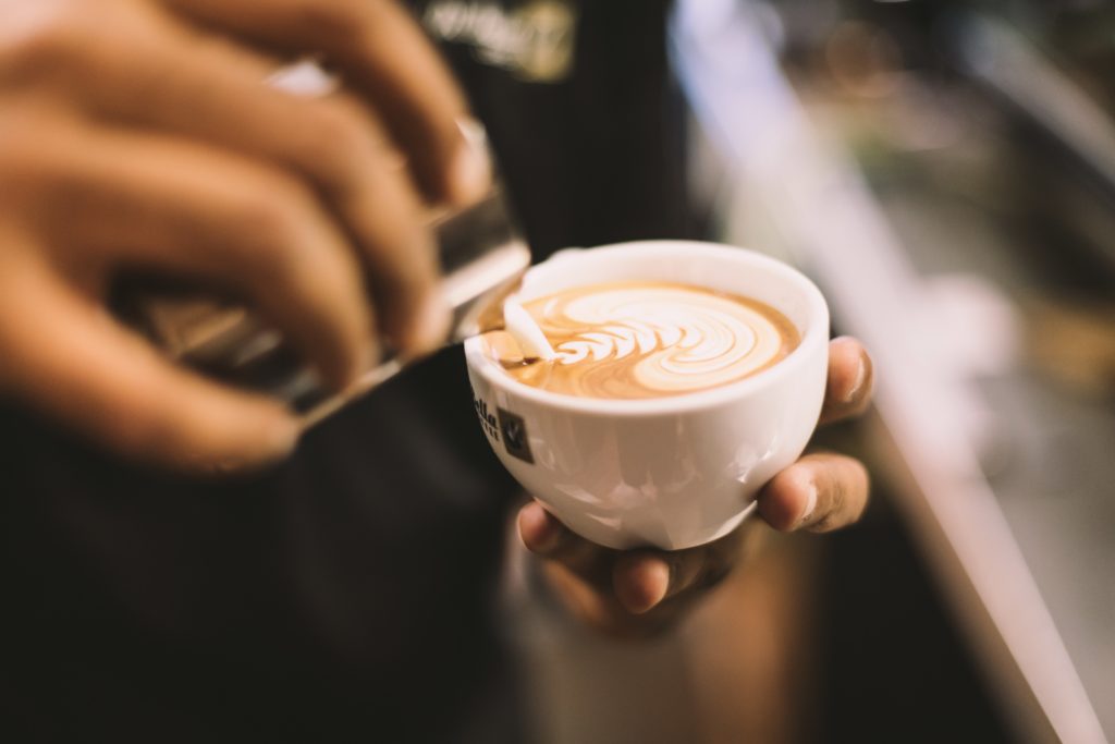 Pha chế cà phê Latte Art