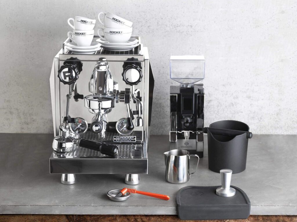 Barista kỹ năng điều chỉnh máy xay máy pha 7