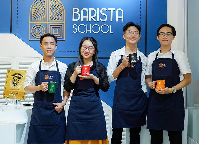 khoá học black latte art grading của barista school 