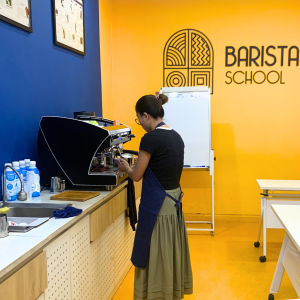 barista-school-vp-milk-sua-latte-art-chuyen-nghiep-2