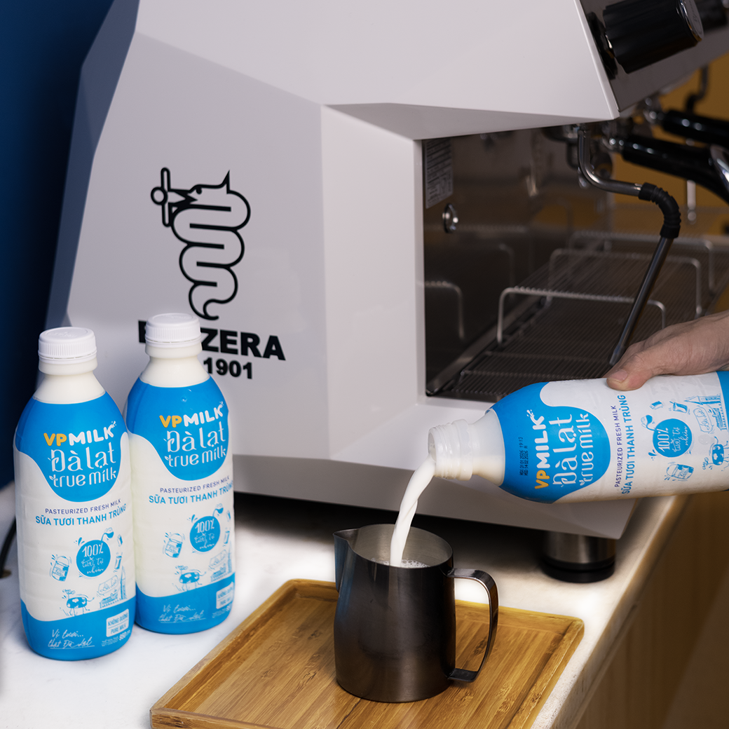 Cam-nang-Barista-School-danh-sua-chuan-voi-VPMilk-1