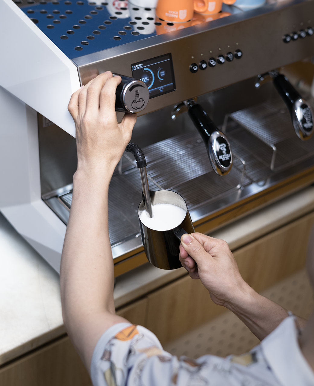 Cam-nang-Barista-School-danh-sua-chuan-voi-VPMilk-2